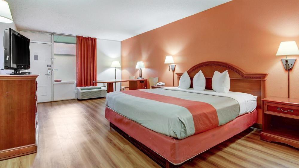 Red Roof Inn Forsyth Kültér fotó
